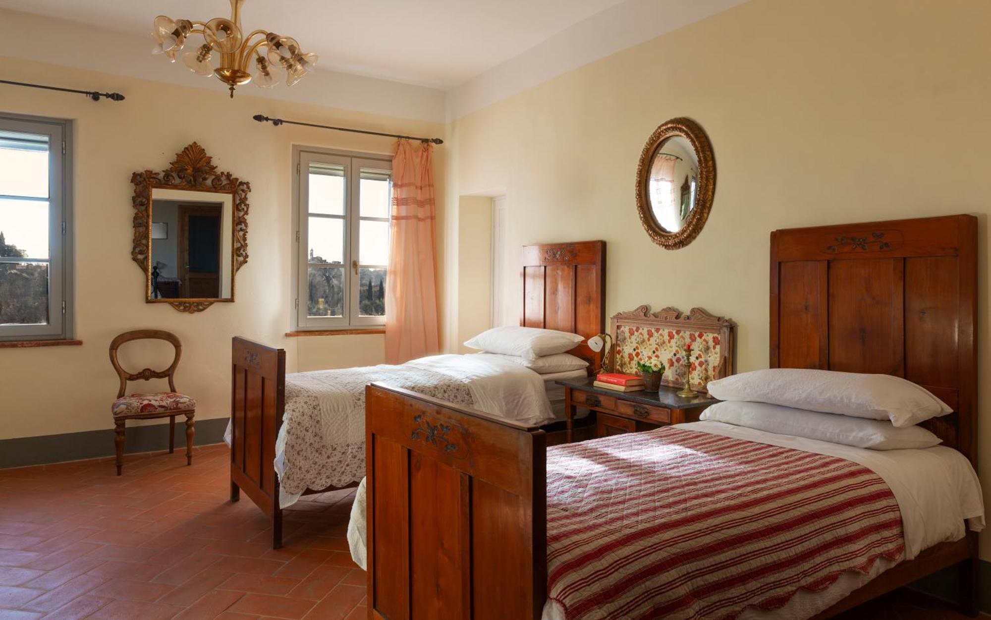 Casa Ezio Marchi - Due Appartamenti E Una Family Suite Bettolle Extérieur photo