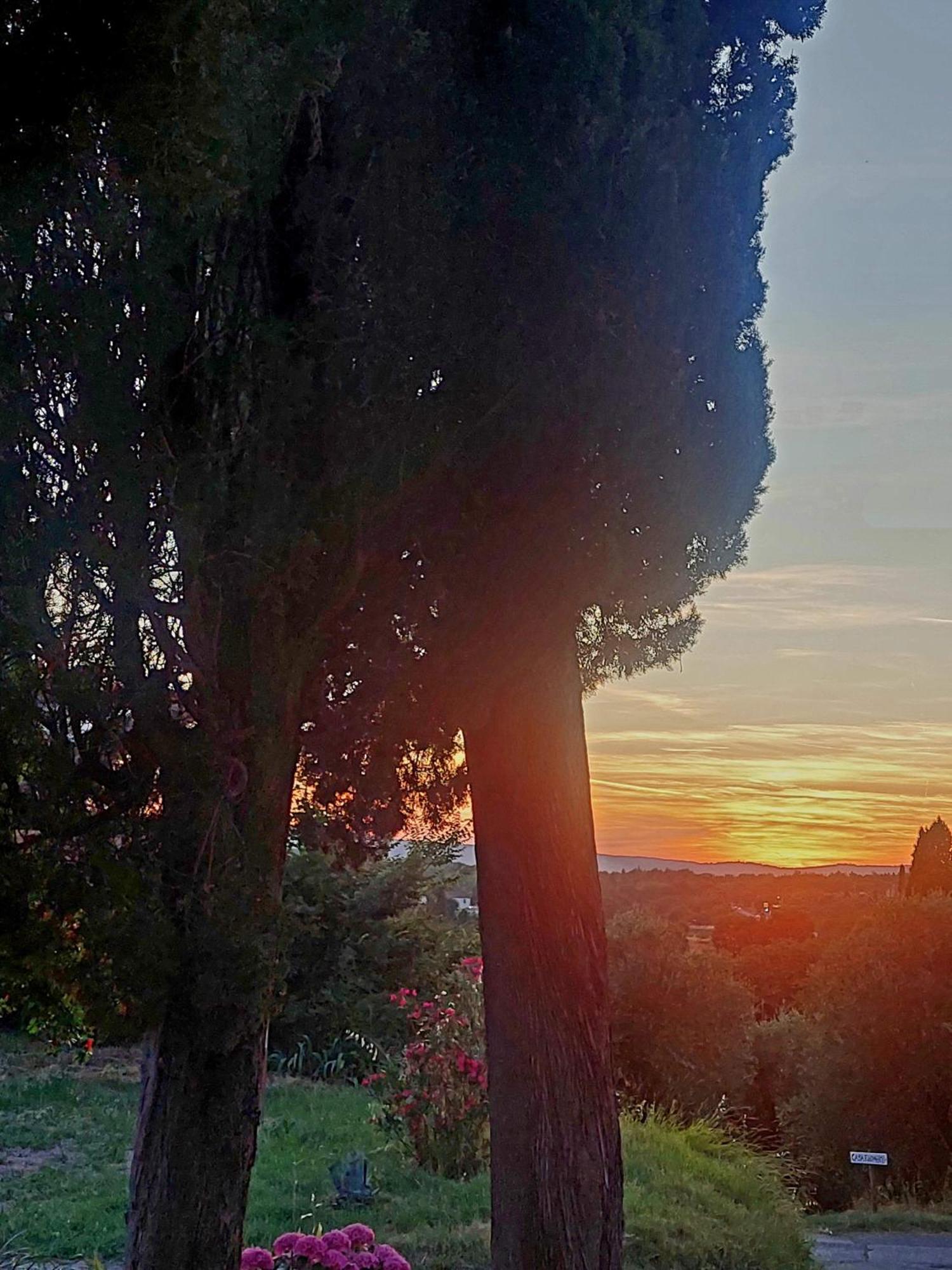 Casa Ezio Marchi - Due Appartamenti E Una Family Suite Bettolle Extérieur photo