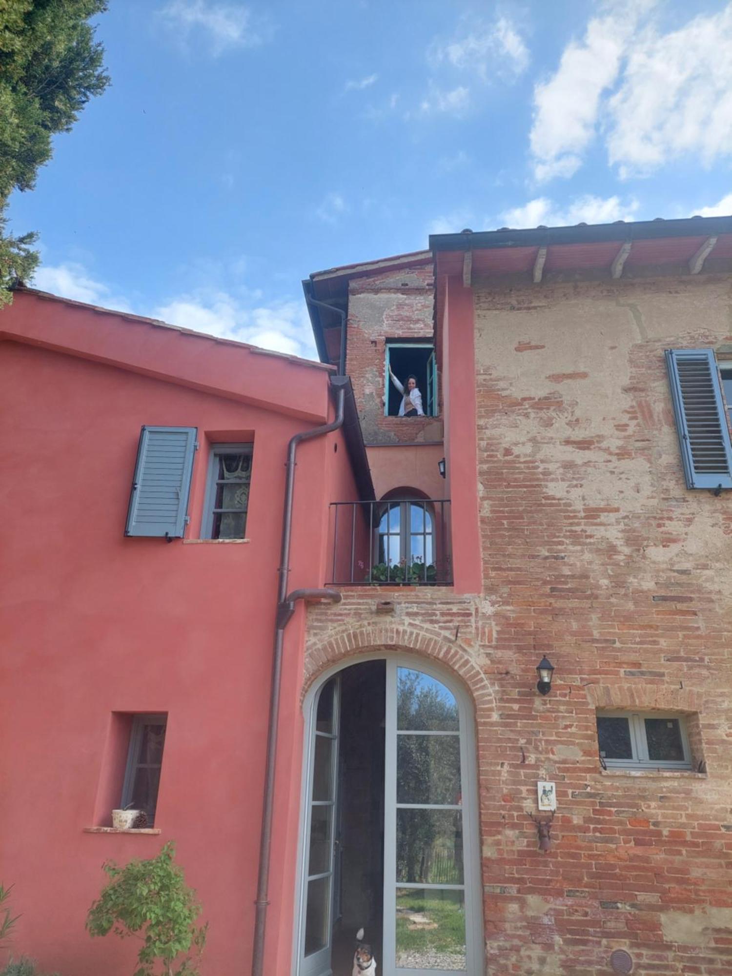 Casa Ezio Marchi - Due Appartamenti E Una Family Suite Bettolle Extérieur photo